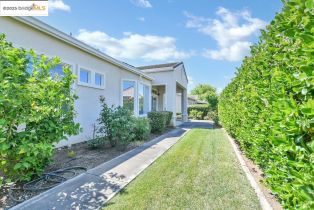 Single Family Residence, 317 Burr Knot way, Brentwood, CA 94513 - 27