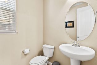 Single Family Residence, 248 Alta St st, Brentwood, CA 94513 - 19