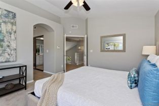 Single Family Residence, 2390 Via Pelicano, Carlsbad, CA 92009 - 25