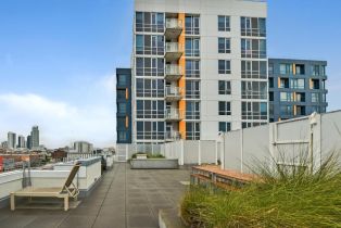 Condominium, 300 Berry st, District 10 - Southeast, CA 94158 - 38