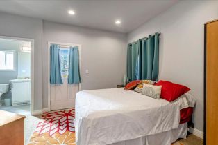 , 3015 Bayshore rd, Redwood City, CA 94063 - 7