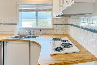 , 800 Dolan rd, Moss Landing, CA 95039 - 7