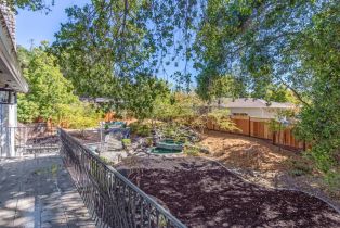 Single Family Residence, 18540 Bicknell rd, Monte Sereno, CA 95030 - 46