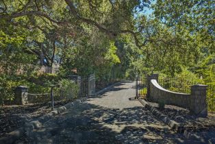 Single Family Residence, 18540 Bicknell rd, Monte Sereno, CA 95030 - 5