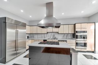 Single Family Residence, 2611 Pacific ave, District 10 - Southeast, CA 94115 - 15