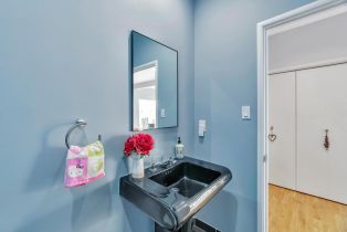 Single Family Residence, 2611 Pacific ave, District 10 - Southeast, CA 94115 - 39