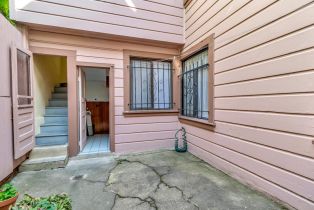 Residential Income, 11211123 Montgomery st, District 10 - Southeast, CA 94133 - 37
