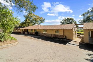 Single Family Residence, 100 Alamos rd, Portola Valley, CA 94028 - 3