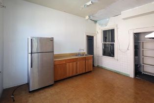 Residential Income, 2026 Taylor st, District 10 - Southeast, CA 94133 - 11