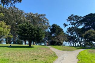 Single Family Residence, 25 Appleton ave, District 10 - Southeast, CA 94110 - 3