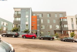 Condominium, 555 Innes ave, District 8 - Northeast, CA 94124 - 3