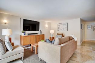 Single Family Residence, 132 Evelyn way, District 10 - Southeast, CA 94127 - 25