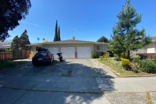 Residential Income, 2085 Kim Louise Drive, Campbell, CA  Campbell, CA 95008