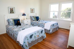 Single Family Residence, 1467 32nd ave, District 10 - Southeast, CA 94122 - 27