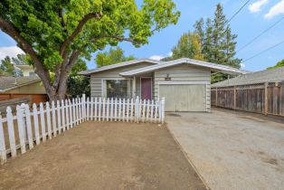 Single Family Residence, 990 Lundy Lane, Los Altos, CA  Los Altos, CA 94024