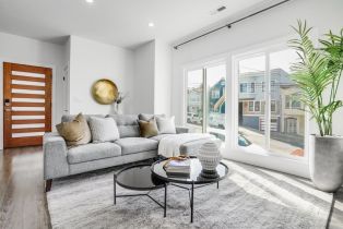 Single Family Residence, 619 Naples st, District 10 - Southeast, CA 94112 - 4