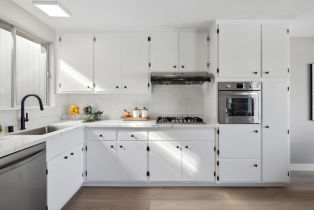 Single Family Residence, 146 Bradford st, District 10 - Southeast, CA 94110 - 47