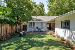 Single Family Residence, 555 University ave, Los Altos, CA 94022 - 21