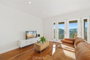 Single Family Residence, 1227 Corona dr, Glendale, CA 91205 - 12