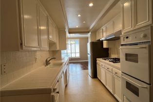 Condominium, 10671 Holman ave, Westwood, CA 90024 - 18