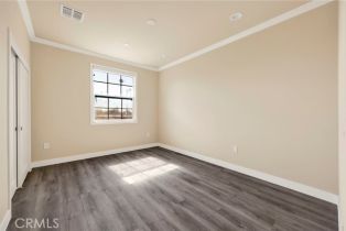 , 72 Oak ave, Pasadena, CA 91107 - 8