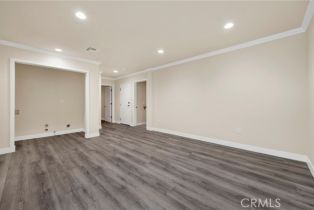 , 72 Oak ave, Pasadena, CA 91107 - 8