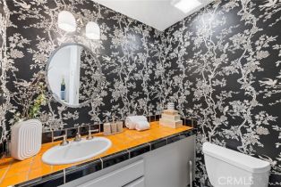 Condominium, 11033 Massachusetts ave, Westwood, CA 90025 - 6