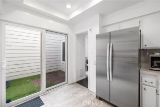 Condominium, 11033 Massachusetts ave, Westwood, CA 90025 - 9