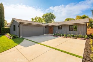 Single Family Residence, 23919 Friar st, Woodland Hills, CA 91367 - 2