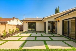 Single Family Residence, 23919 Friar st, Woodland Hills, CA 91367 - 28