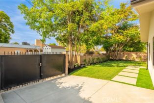 Single Family Residence, 23919 Friar st, Woodland Hills, CA 91367 - 29