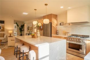 Single Family Residence, 23919 Friar st, Woodland Hills, CA 91367 - 7