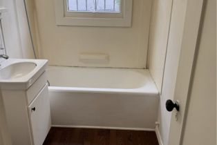 Single Family Residence, 1960 Olive way, Pasadena, CA 91104 - 30