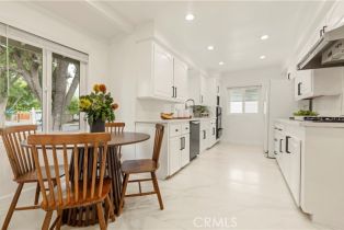 Single Family Residence, 23800 Tiara st, Woodland Hills, CA 91367 - 17