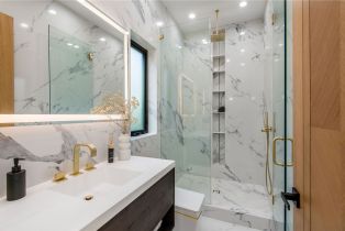 Single Family Residence, 5132 Lindley ave, Encino, CA 91316 - 32