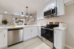 Condominium, 77 Lakepines, Irvine, CA 92620 - 7