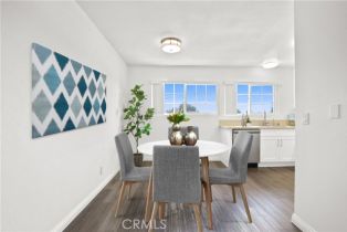 Condominium, 326 Streamwood, Irvine, CA 92620 - 7