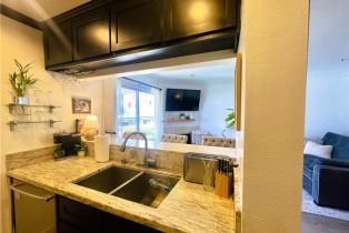 Condominium, 10960 Ashton ave, Westwood, CA 90024 - 17