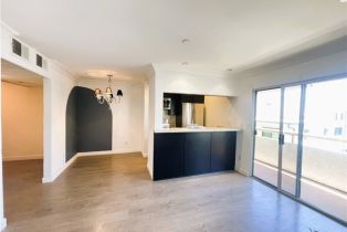 Condominium, 10960 Ashton ave, Westwood, CA 90024 - 26