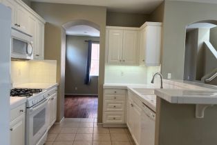 Condominium, 8 Pearleaf, Irvine, CA 92618 - 5