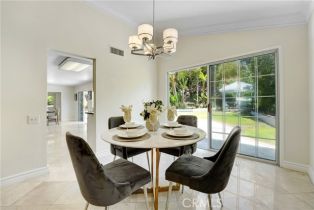 Single Family Residence, 17043 Empanada pl, Encino, CA 91436 - 16