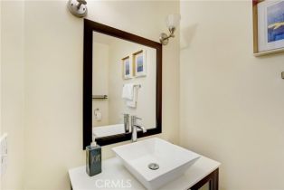 Single Family Residence, 17043 Empanada pl, Encino, CA 91436 - 23