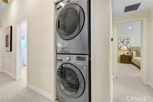 Single Family Residence, 17043 Empanada pl, Encino, CA 91436 - 32