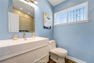 Single Family Residence, 17043 Empanada pl, Encino, CA 91436 - 35