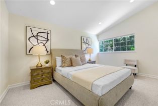 Single Family Residence, 17043 Empanada pl, Encino, CA 91436 - 36