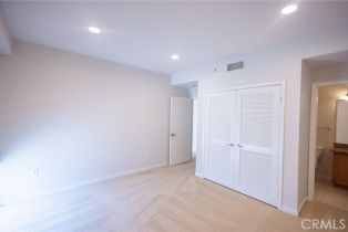 Condominium, 111 S De Lacey avenue, Pasadena, CA 91105 - 17