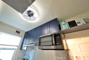 Apartment, 44 Navy st, Venice, CA 90291 - 19