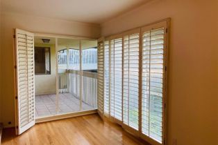 Condominium, 945 S Orange Grove blvd, Pasadena, CA 91105 - 5