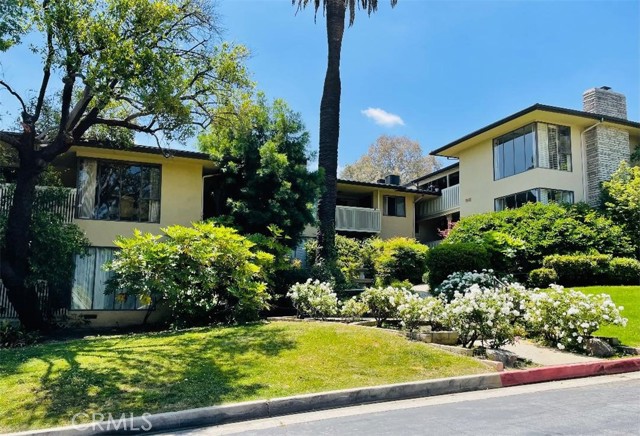 Condominium, 945 S Orange Grove blvd, Pasadena, CA 91105 - 1