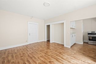 Condominium, 323 4th st, Long Beach, CA 90802 - 5